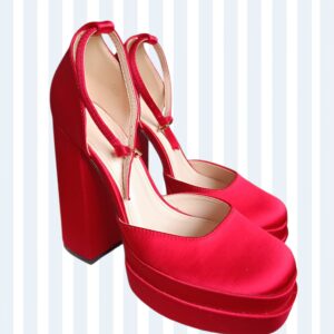 TACONES ROJO TALLA 7 1/2